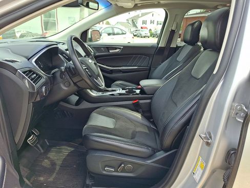 Used 2018 Ford Edge Sport w/ Equipment Group 401A AWD/4WD image 15