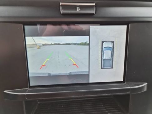 Certified 2025 Ford F250 XLT w/ 360-Degree Camera Package AWD/4WD image 16