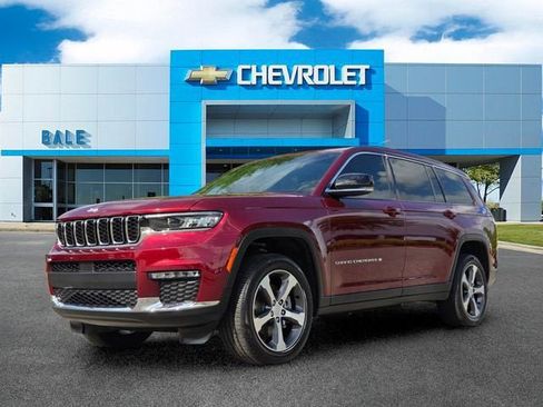 Used 2024 Jeep Grand Cherokee L Limited AWD/4WD image 7