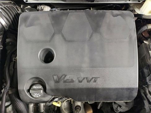 Used 2018 Buick Enclave Essence image 34