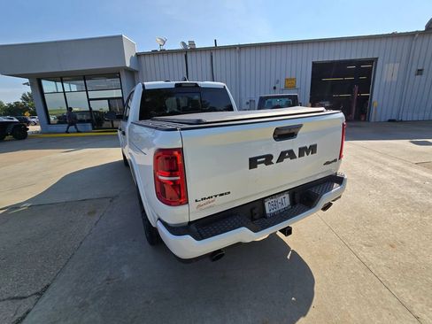Used 2026 RAM 1500 Limited AWD/4WD image 6