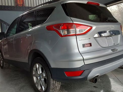Used 2013 Ford Escape SEL image 23