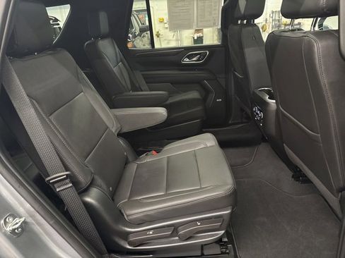 Used 2023 Chevrolet Tahoe Z71 w/ Luxury Package image 26