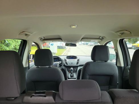 Used 2016 Ford Escape S FWD image 16