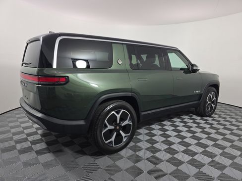 Used 2024 Rivian R1S Adventure AWD/4WD image 5