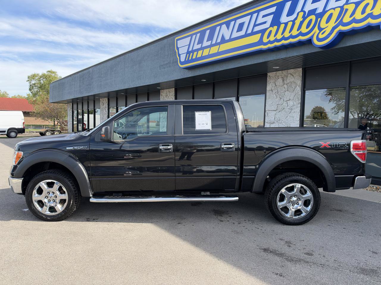 Used 2014 Ford F150 XLT w/ Equipment Group 302A Luxury AWD/4WD image 4