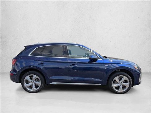 Used 2023 Audi Q5 2.0T Premium Plus w/ Premium Plus Package AWD/4WD image 4