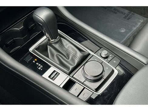 Certified 2025 MAZDA MAZDA3 s Sport image 22