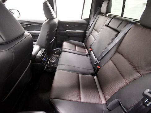 New 2026 Honda Ridgeline Black Edition image 15