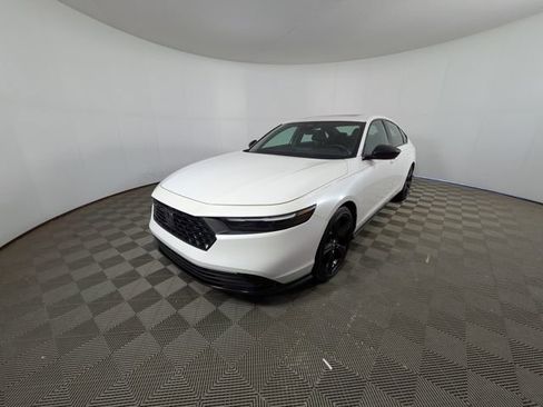 Certified 2023 Honda Accord Sport image 29