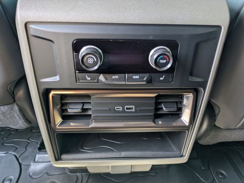 Used 2025 GMC Hummer EV 2X w/ LPO, Cargo Utility Package AWD/4WD image 27