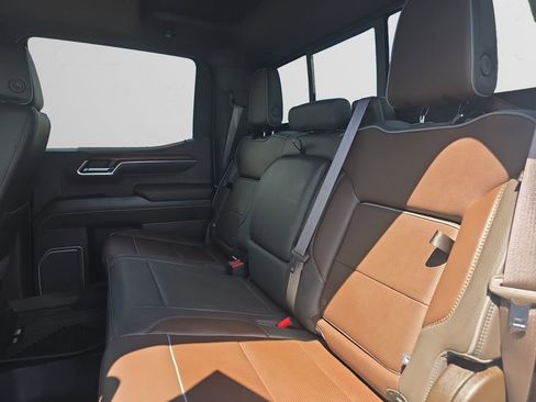 Used 2023 GMC Sierra 1500 Denali AWD/4WD image 14