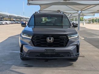 Used 2025 Honda Pilot Black Edition video 2
