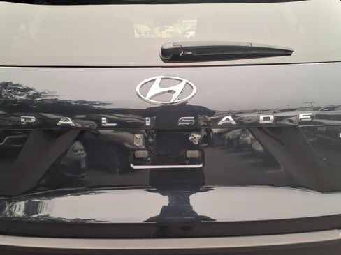 Certified 2024 Hyundai Palisade SEL w/ Premium Package AWD/4WD image 15