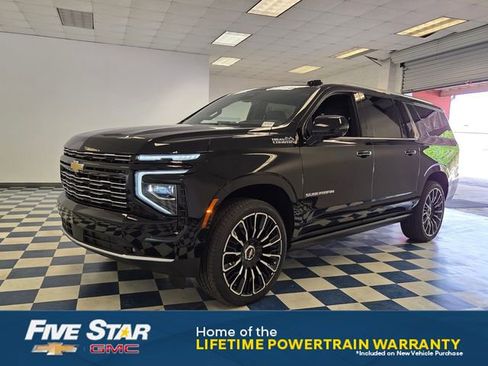New 2026 Chevrolet Suburban High Country AWD/4WD image 3