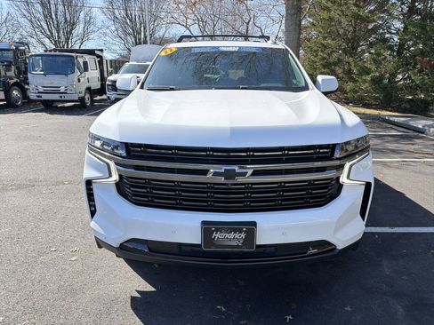 Used 2022 Chevrolet Tahoe RST w/ Luxury Package image 3