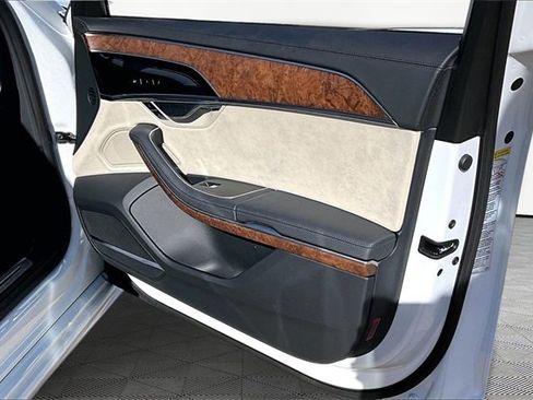 Used 2023 Audi A8 L 3.0T w/ Luxury Package image 19