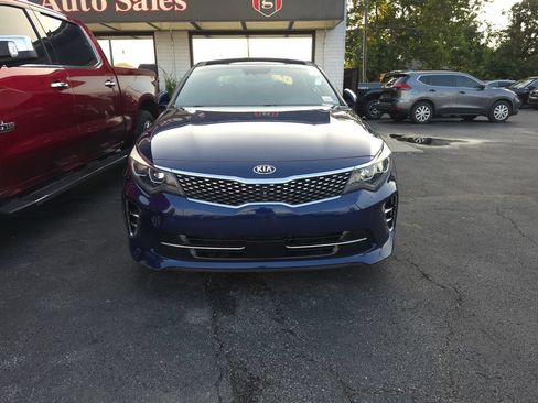 Used 2017 Kia Optima SX FWD image 3