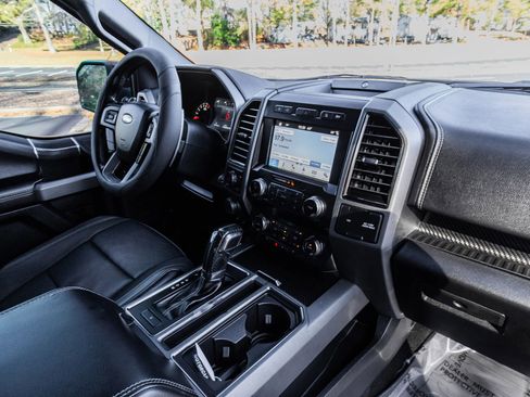 Used 2019 Ford F150 Raptor w/ Equipment Group 802A Luxury image 30