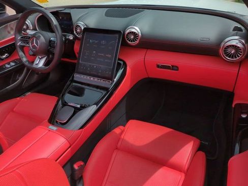 Certified 2022 Mercedes-Benz SL 63 AMG 4MATIC image 15