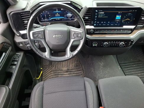 Used 2023 Chevrolet Silverado 1500 RST AWD/4WD image 11