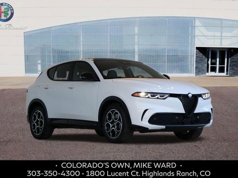 New 2025 Alfa Romeo Tonale w/ Premium Package image 8