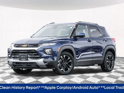 Used 2023 Chevrolet TrailBlazer LT image 2