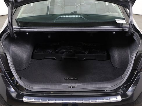 Used 2023 Nissan Altima 2.5 SL image 18