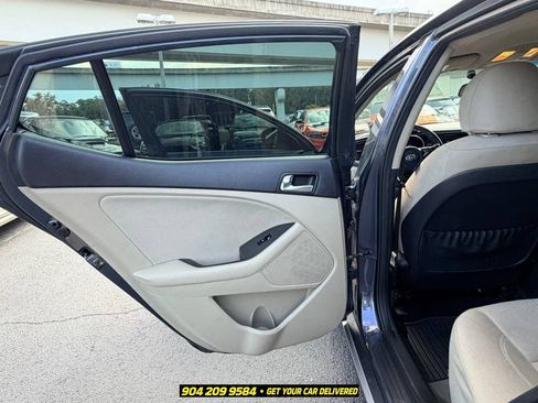Used 2015 Kia Optima LX w/ Hybrid Convenience Package FWD image 18