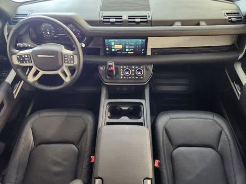 Used 2024 Land Rover Defender 110 S AWD/4WD image 4