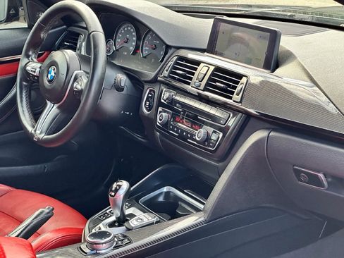 Used 2015 BMW M4 Coupe RWD image 21
