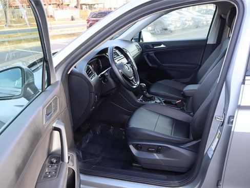 Used 2019 Volkswagen Tiguan SEL image 15