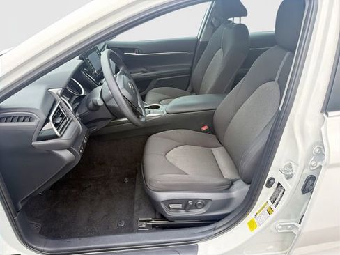 Used 2024 Toyota Camry LE image 19