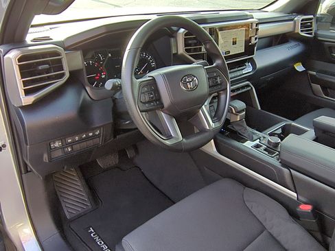 New 2026 Toyota Tundra SR5 image 9