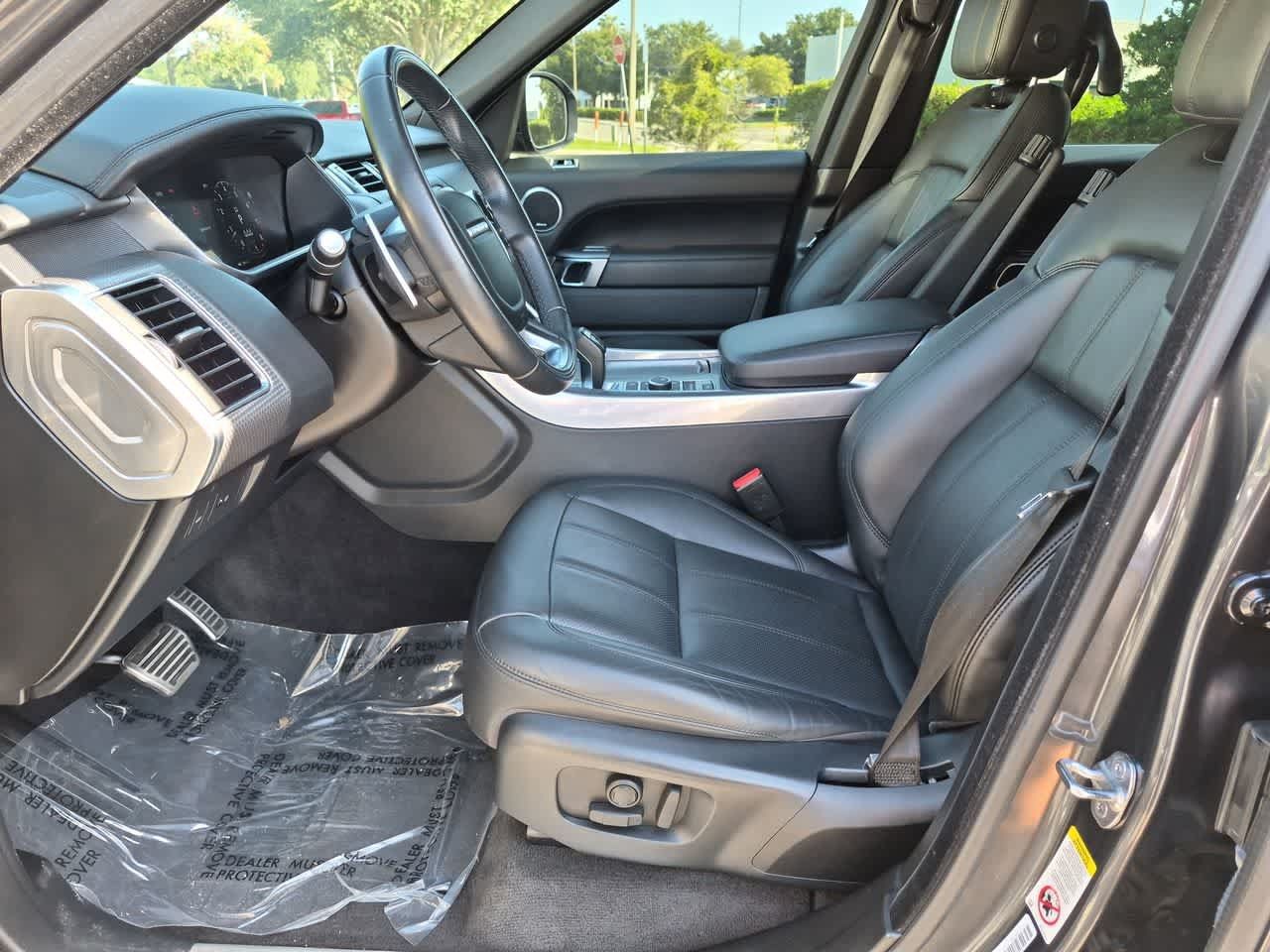 Used 2019 Land Rover Range Rover Sport Supercharged AWD/4WD image 17