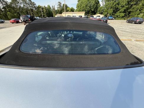 Used 2016 Ford Mustang Premium RWD image 16