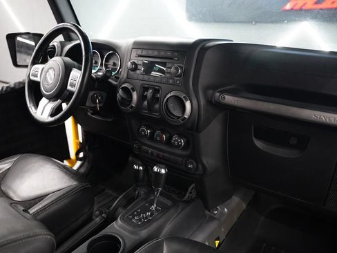 Used 2016 Jeep Wrangler Sport AWD/4WD image 44