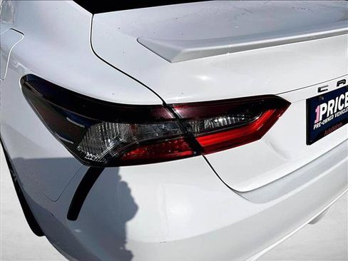 Used 2023 Toyota Camry SE FWD image 29