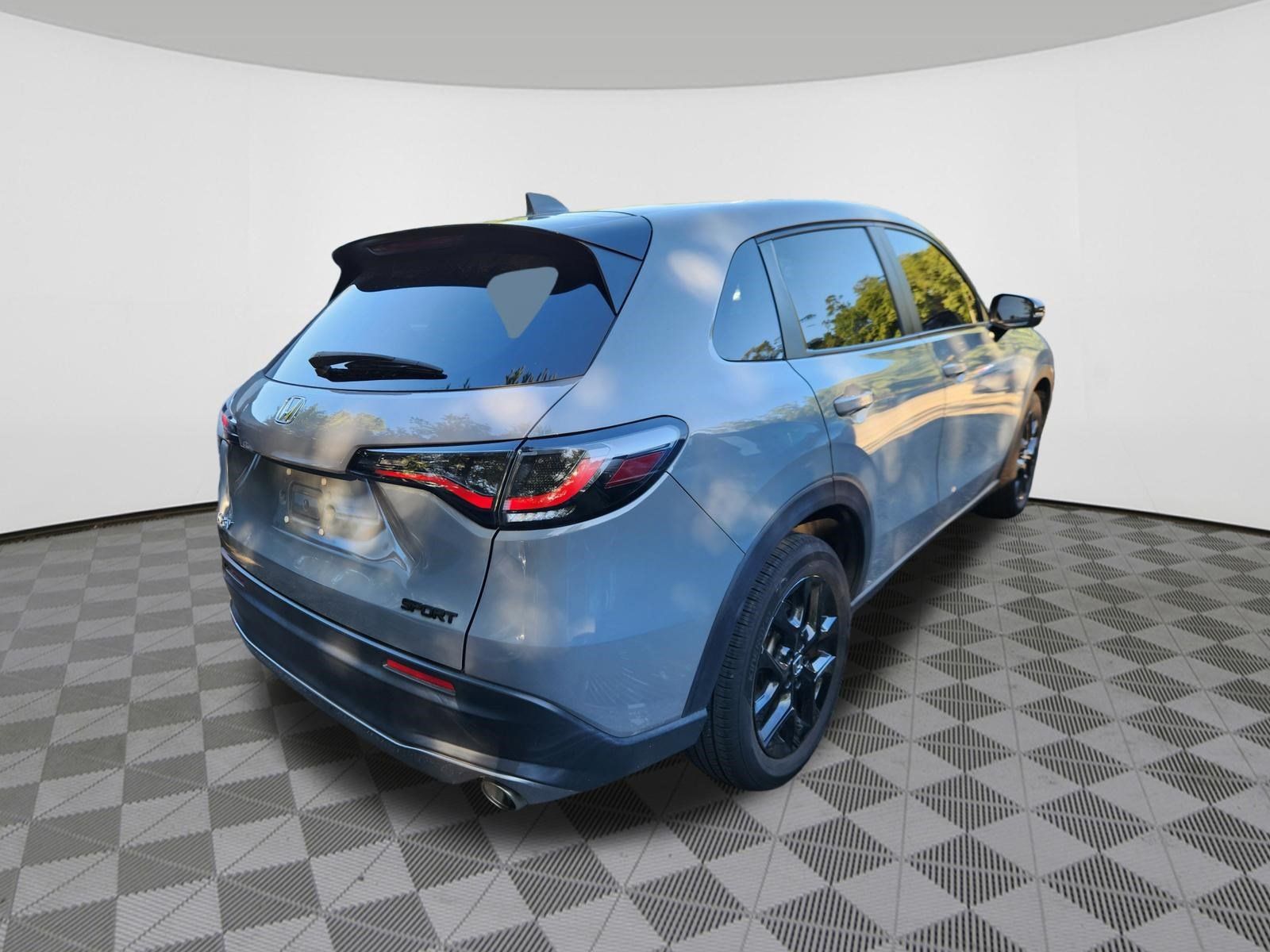 Used 2024 Honda HR-V Sport image 4