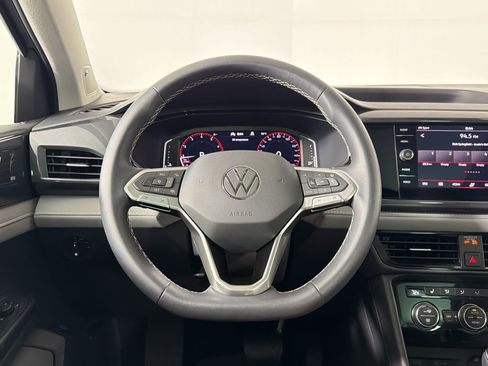 Used 2023 Volkswagen Taos SEL AWD/4WD image 15