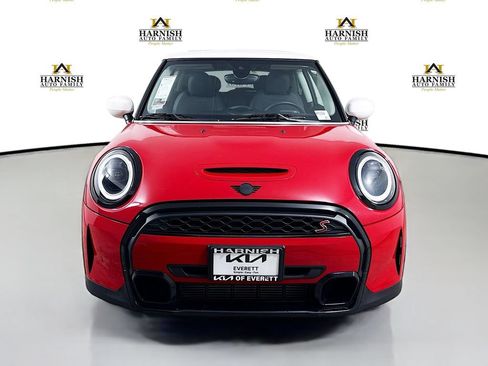 Used 2023 MINI Cooper S FWD image 2