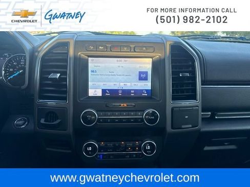 Used 2020 Ford Expedition XLT w/ Equipment Group 202A AWD/4WD image 17