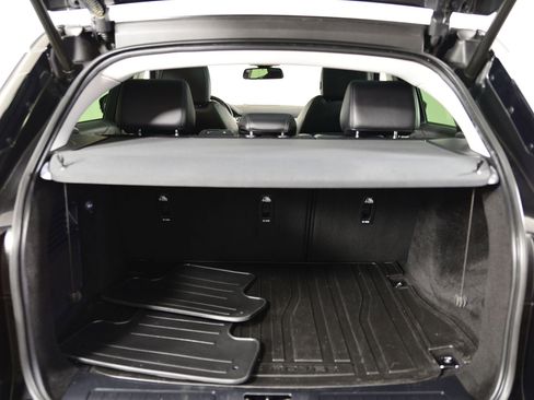 Used 2017 Land Rover Range Rover Evoque SE Premium image 22