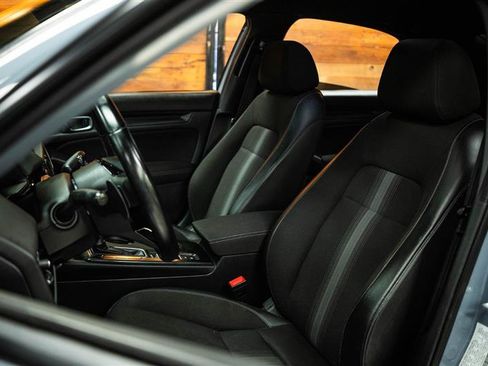 Used 2022 Honda Civic Sport image 9