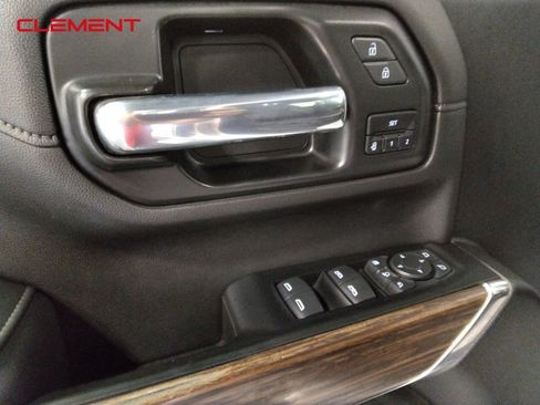 Used 2022 Chevrolet Silverado 2500 High Country w/ Safety Package II image 26