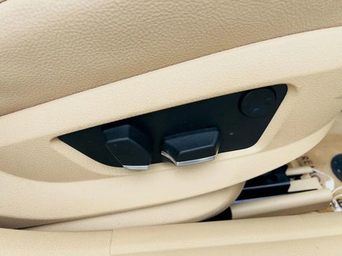 Used 2013 BMW 528i Sedan image 14