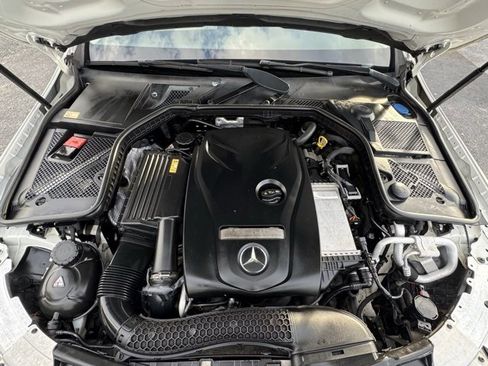 Used 2015 Mercedes-Benz C 300 4MATIC Sedan image 2
