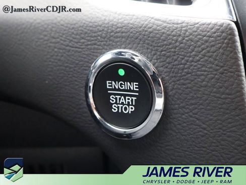 Used 2024 Ford Edge ST w/ Equipment Group 401A image 33