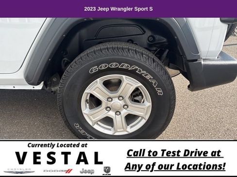Used 2023 Jeep Wrangler Unlimited Sport AWD/4WD image 34