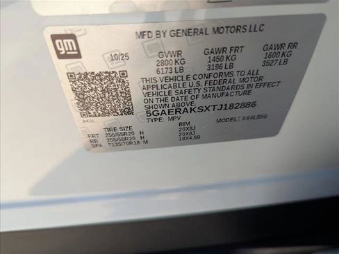 New 2026 Buick Enclave Preferred w/ LPO, Floor Liner Package image 21